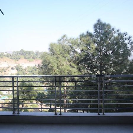 Sky Home Train View Kasauli Extérieur photo